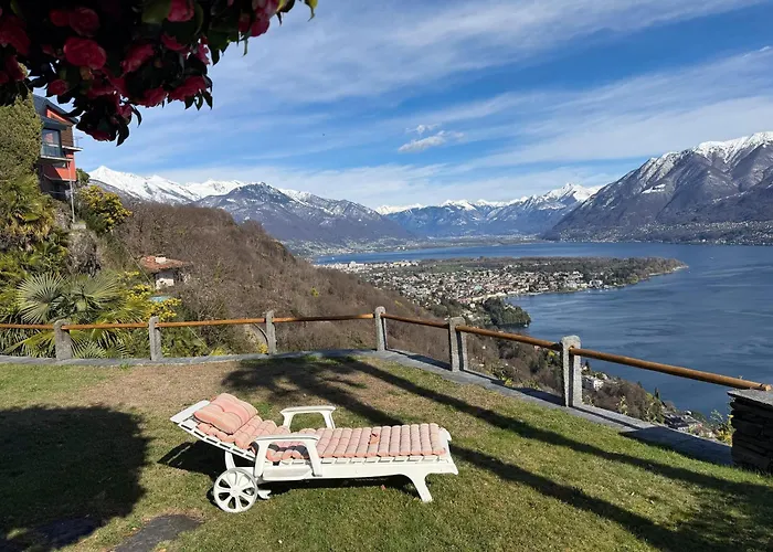 Casa Rocca Nera By Holap Holiday home Ronco sopra Ascona